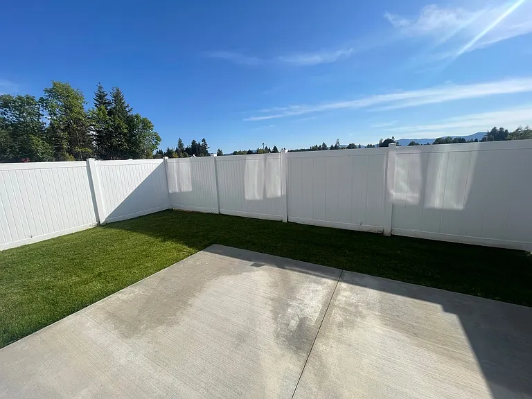 139 E Lobo Loop — Photo 16