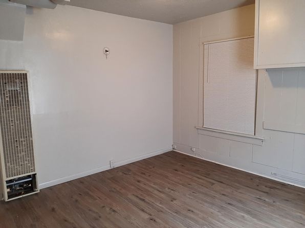 106 S Front St #3