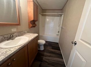 322 Kensington #220, Newport, MI 48166