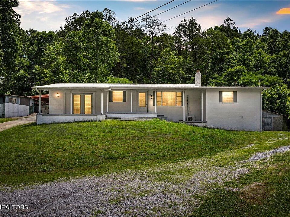 1st image of 158 Stiles Rd