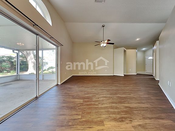 5th image of 6109 Becklin Pl