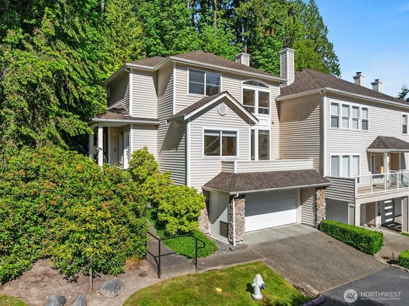 9804 NE Riverbend Drive #B-101, Bothell, WA 98011