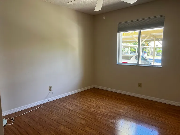 3018 Sail Pointe Cir #4-B — Photo 27