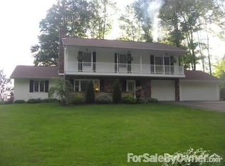 3979 Pine Dr, Cochranton, PA 16314