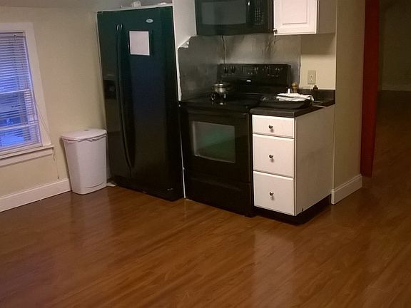 4th image of 70 W Dorsey Ln