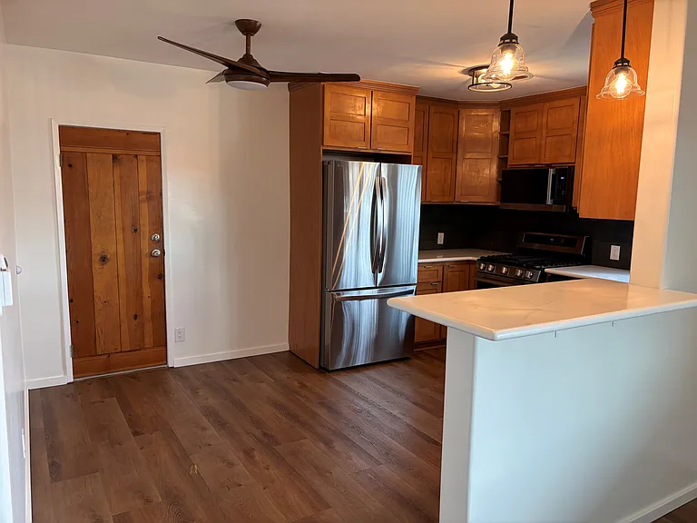 525 E Franklin Ave #2 — Photo 11
