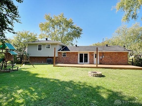 4th image of 5754 Levy Dr