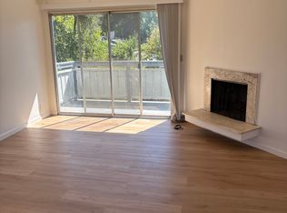 2534 Jones Rd UNIT 6, Walnut Creek, CA 94597