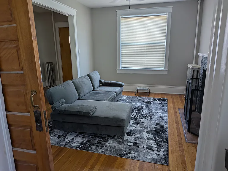 1011 Brooklyn Ave #1S — Photo 14