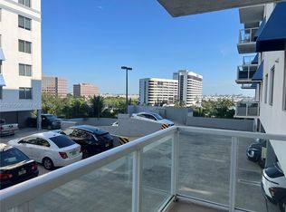 5091 NW 7th St APT 706, Miami, FL 33126