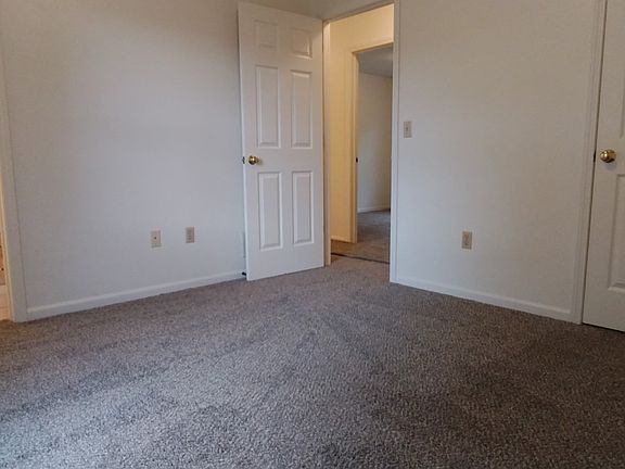 2nd image of 20071 Woodline Dr #10