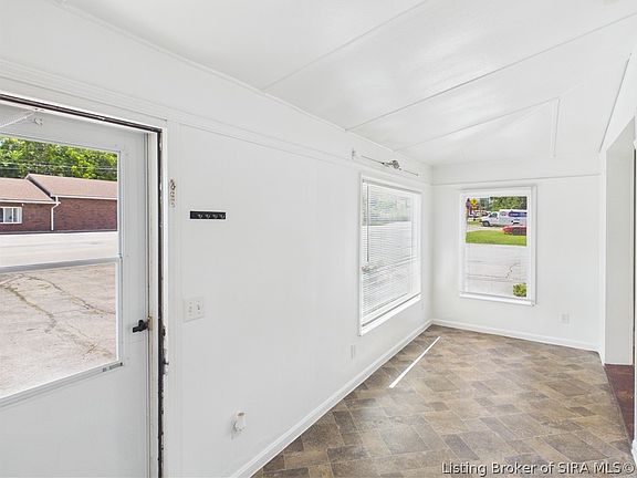 2nd image of 1026 N Clark Boulevard