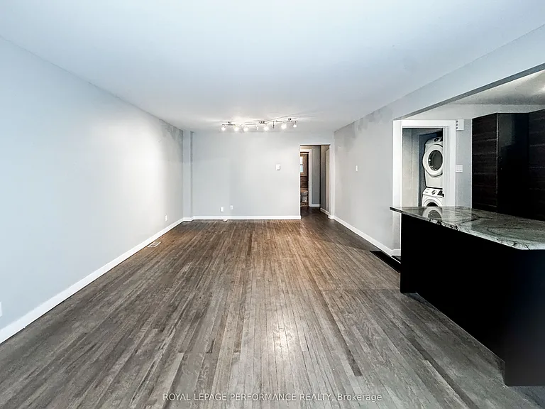 726 Cummings Ave #A — Photo 5