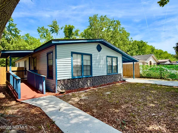 7611 MC COWAN Drive, Jacksonville, FL 32244