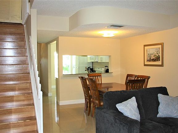 4th image of 35 Fleming Ct #35