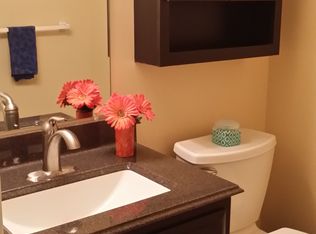 6083 Ozack Ct, Woodbridge, VA 22193