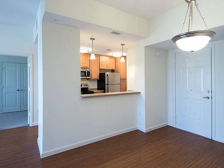 Evernia Place — Photo 18