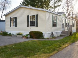 56 Fairview St, Rockland, MA 02370