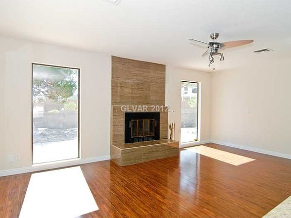 3rd image of 1571 S Tenaya Way