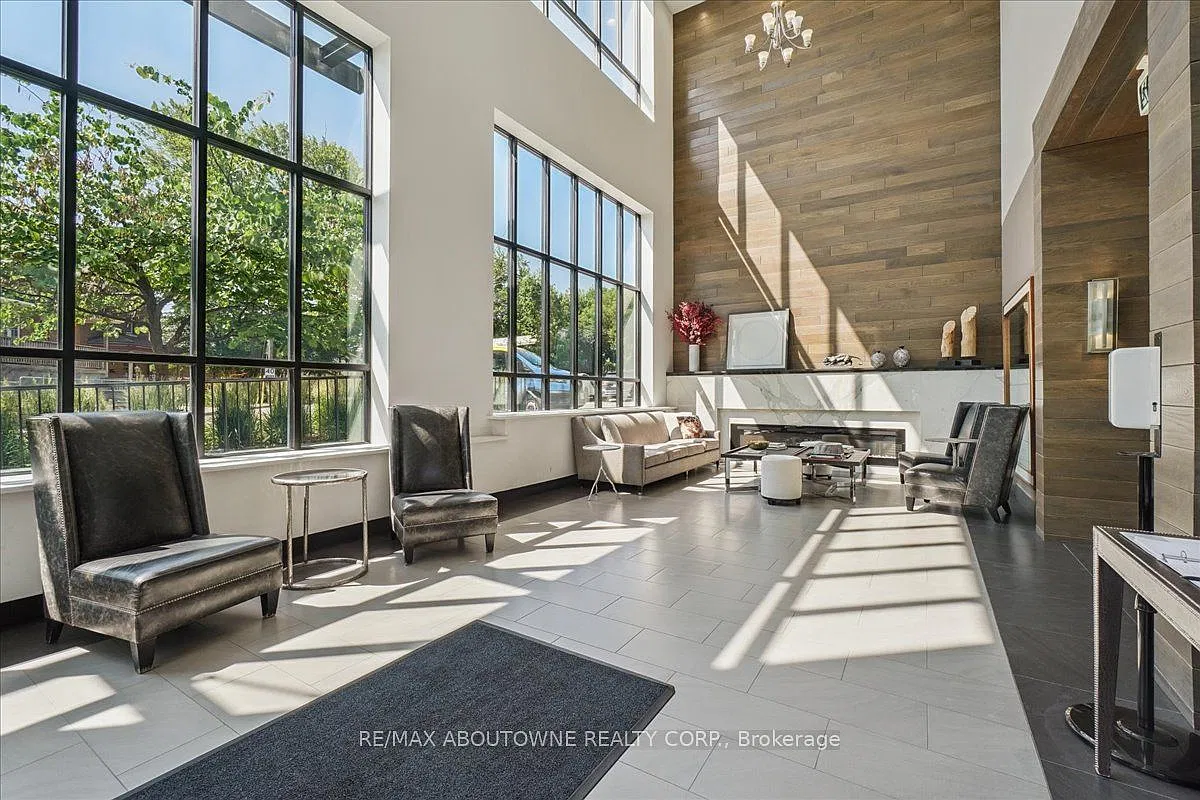 1 bed, $2,400 — Photo 3