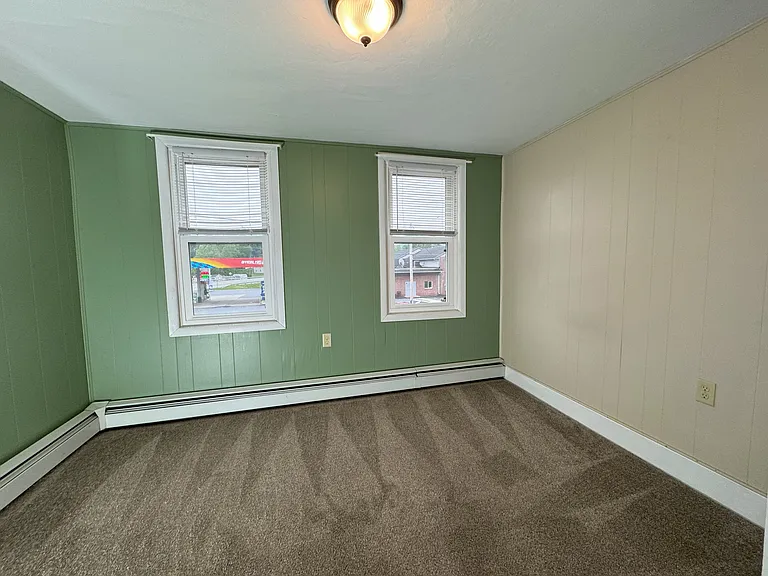208 W 2nd St — Photo 25