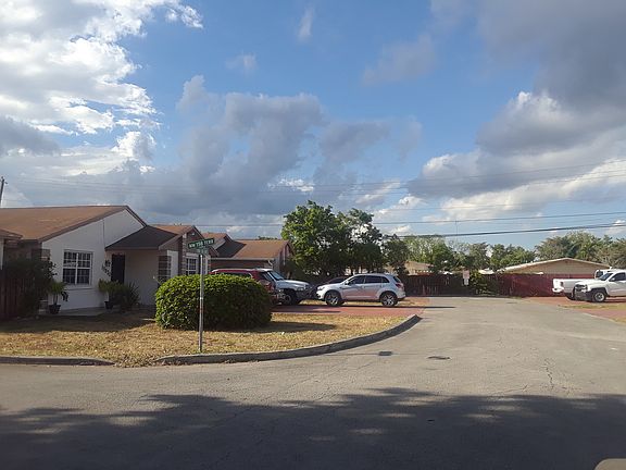 4th image of 19880 NW 54th Ave