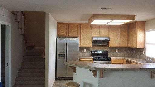 4th image of 7719 52nd Ave