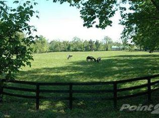 3150 Elkchester Rd, Lexington, KY 40510