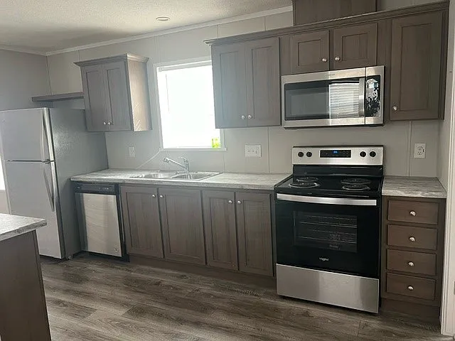 Kitchen appliances
