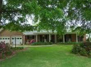 614 Barker Rd, Morton, MS 39117