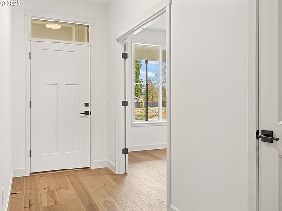 5th image of 5207 NE 116th St