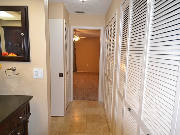 Bedroom 1 hall way_04022024