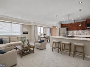 1604 Renate Dr APT 303, Woodbridge, VA 22192