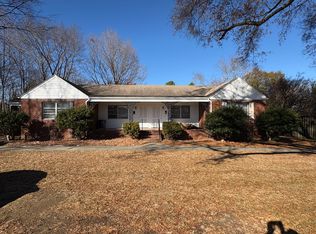 2922 Pleasant Garden Rd #B, Greensboro, NC 27406