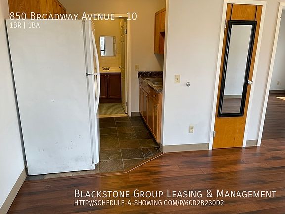 3rd image of 850 Broadway #10