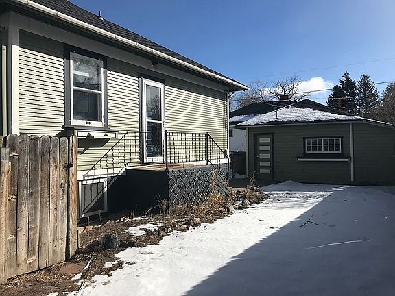 3rd image of 906 E Park Ave