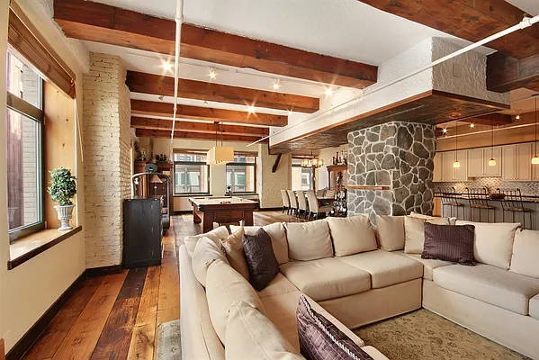 Rented by Corcoran | media 2