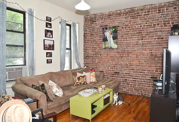 Rented by Prince Real Estate Associates LLC | media 13