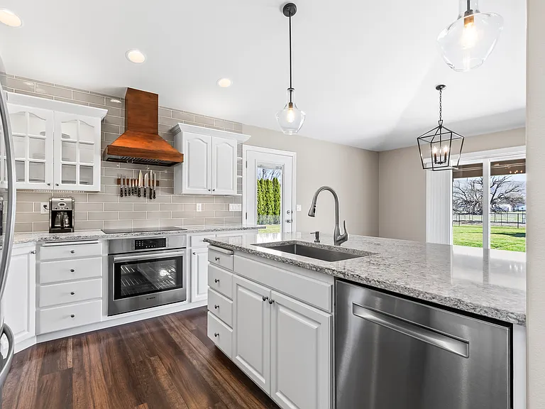 7700 Ryegrass Rd — Photo 12