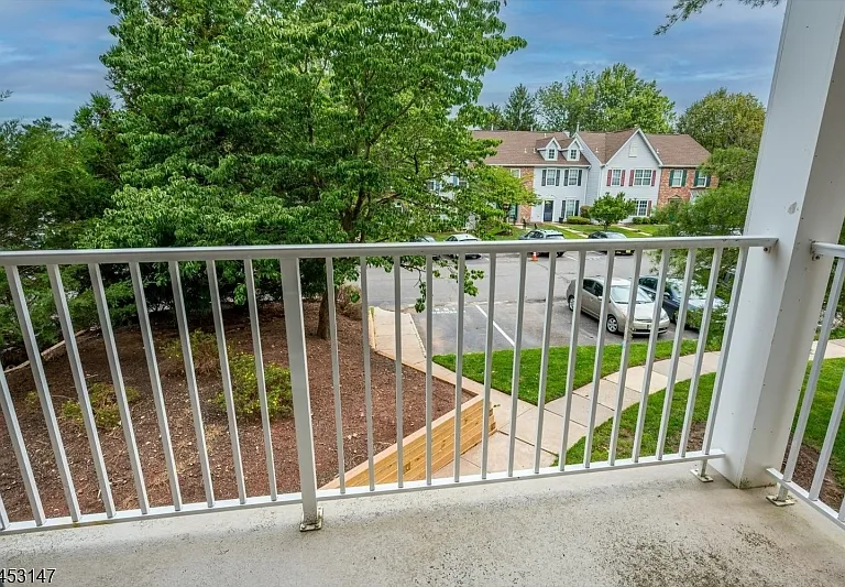 57 Lindsey Ct — Photo 6