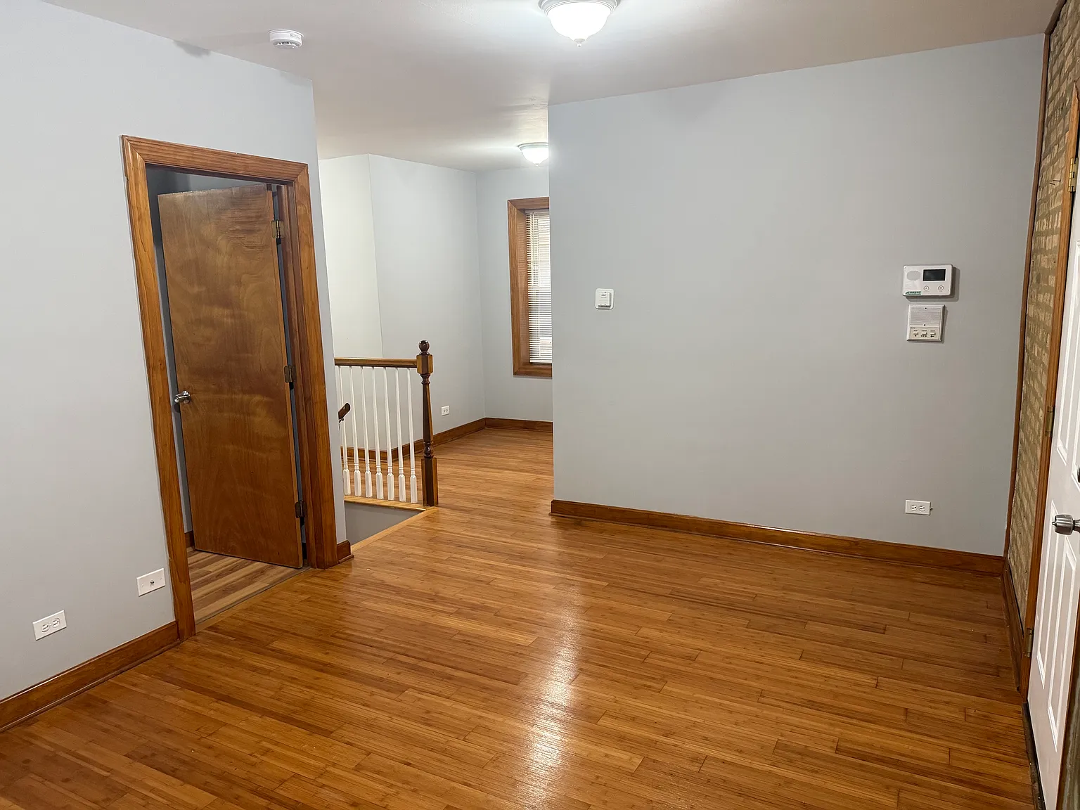2 bed, 1500 sqft, $1,725 — Photo 3