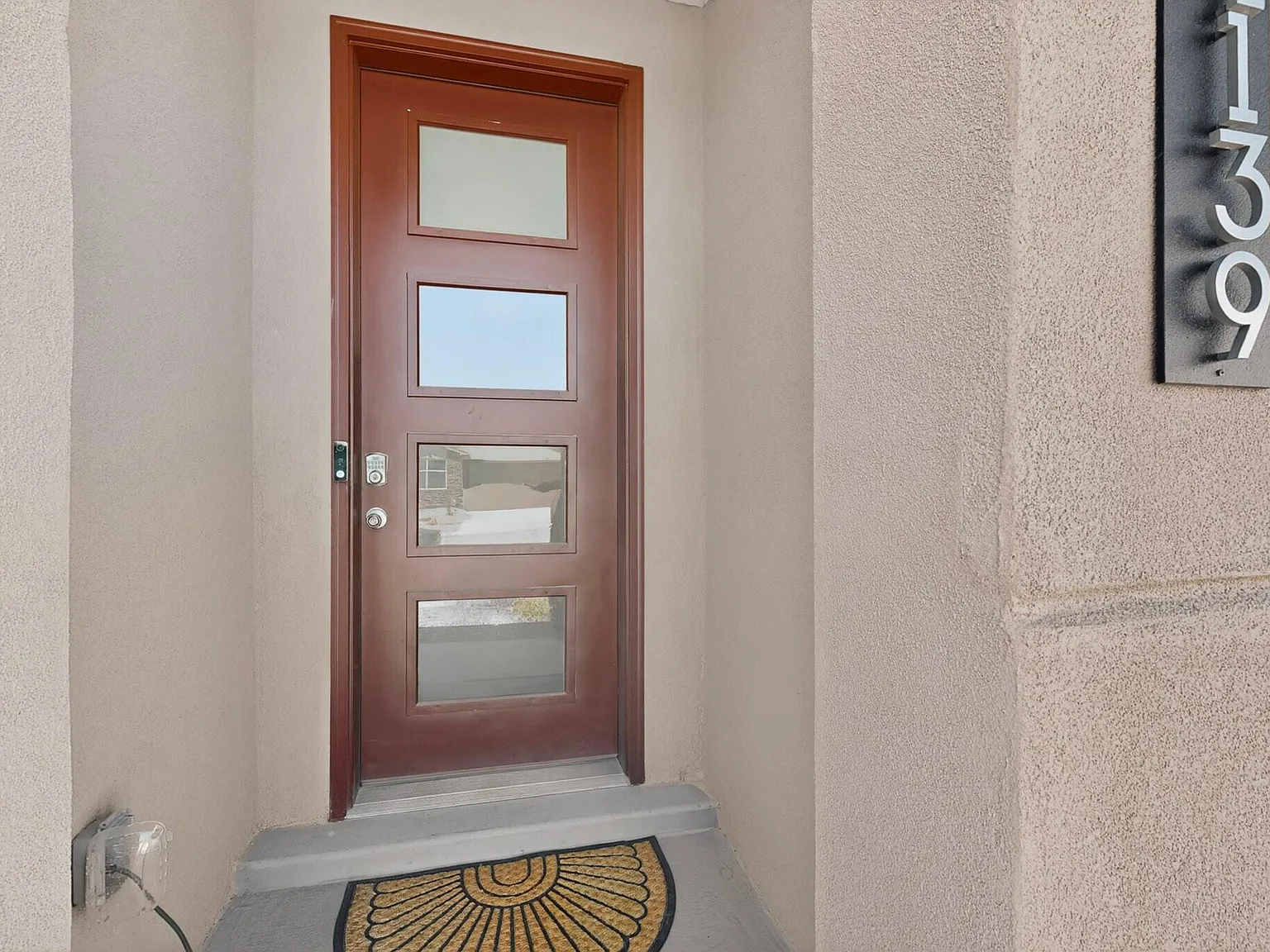4 bed, 2602 sqft, $3,000 — Photo 3