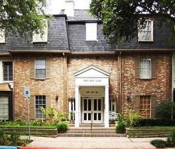 Front entry and lobby