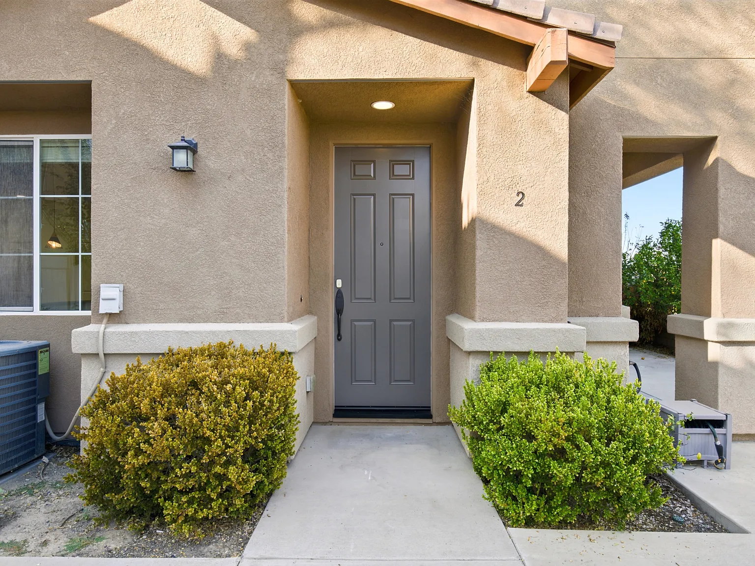 3 bed, 2.5 bath, 1588 sqft, $3,800 — Photo 1
