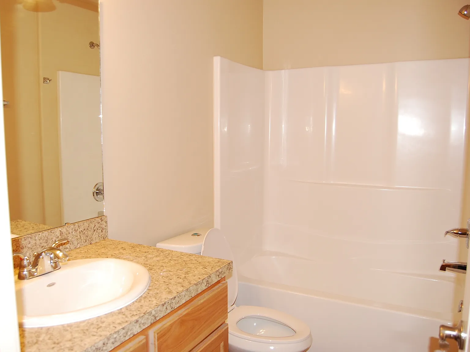 SE Scenic View Dr, College Place — Photo 2