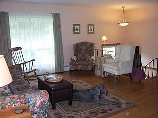 2nd image of 123 Shady Oak Ln