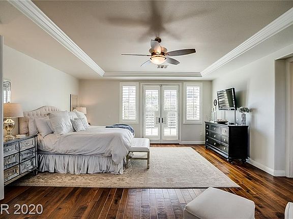 4th image of 705 Chervil Valley Dr