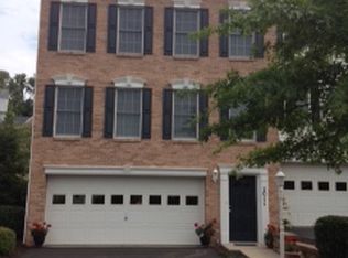 2011 Trillium Ct, Canonsburg, PA 15317