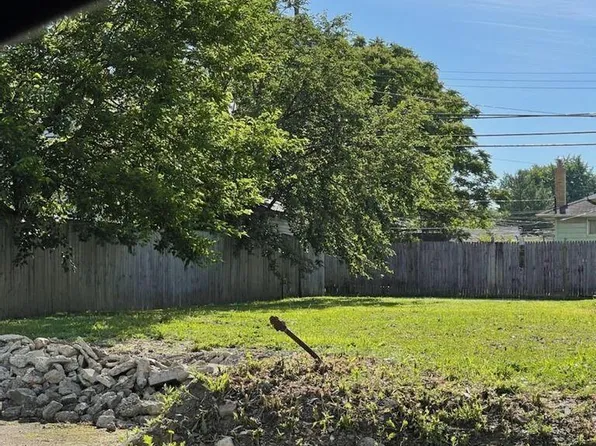 1692 Parsons Ave, Columbus, OH 43207