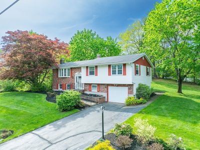 4 Montcastle Dr, Chelmsford, MA, 01824